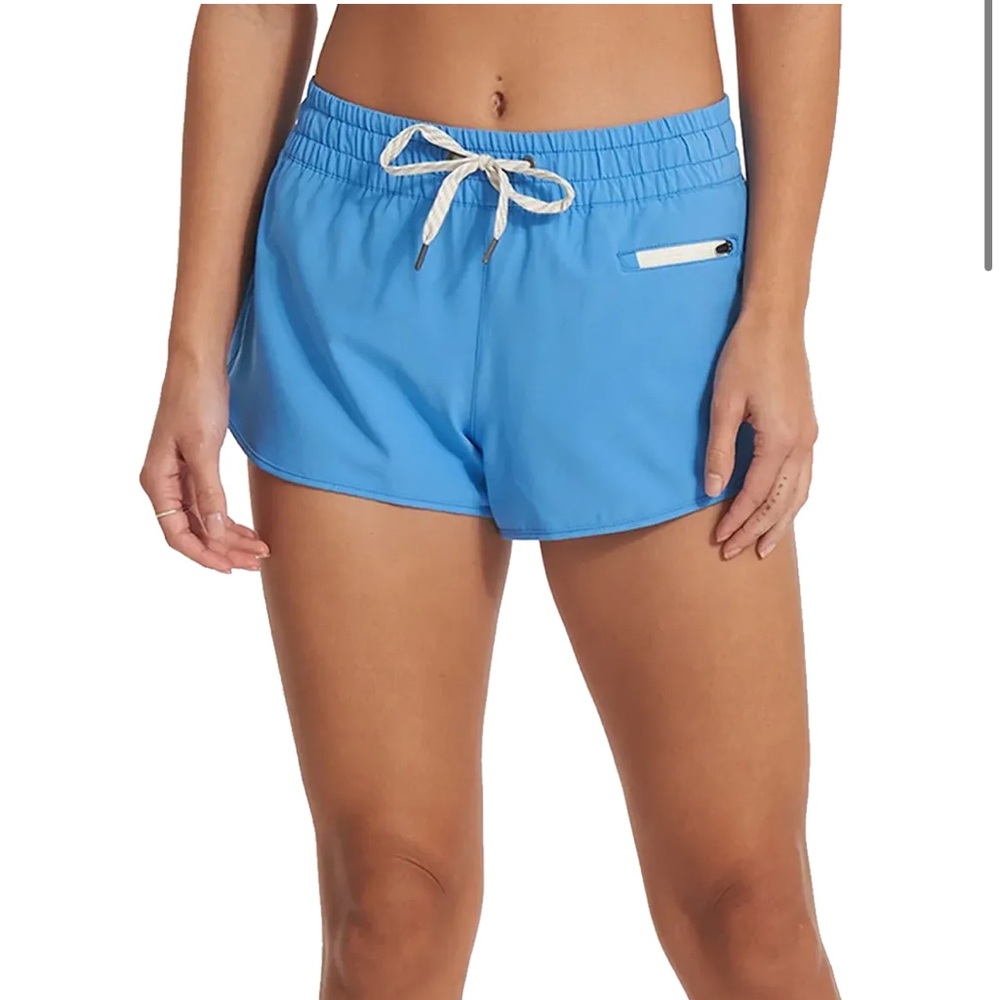 Vuori Clementine Shorts NWOT size L